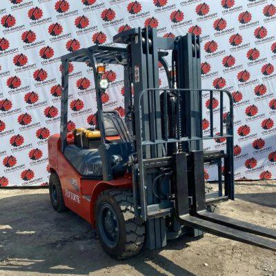 Погрузчик HELI CPCD35 — грузоподъемность 3.5 тонны, высота подъема 4.5 метров