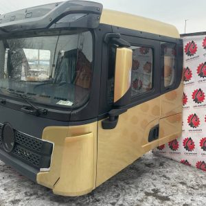 Кабина водителя Shacman X3000 в сборе