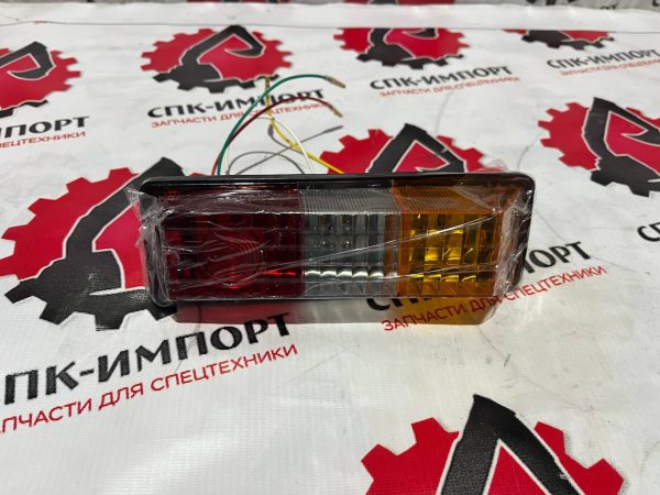 D2443-03700 Фонарь задний для фронтальных погрузчиков Shantui SL30W СПК-Импорт Фото-1