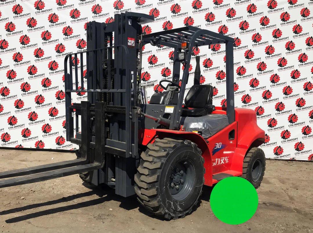 Вилочный погрузчик CPCD30 повышенной проходимости. Грузоподъемность 3 тонны, высота подъема 4,5 м. СПК-Импорт Фото-1