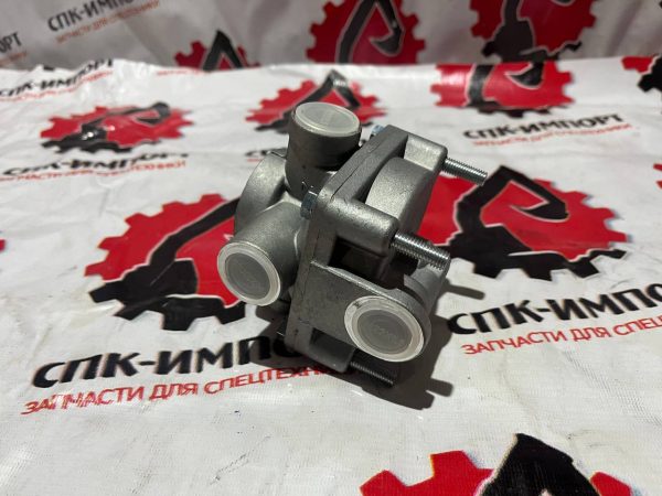 AZ9100360067 Клапан тормозной воздушный 4-х контурный для самосвала Shaanxi Shacman F2000 СПК-Импорт Фото-5
