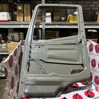 H461000000428DY Дверь правая для тягача FOTON