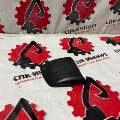 810W624100144 Крышка нижнего крепления зеркала для самосвала HOWO SITRAK C7H