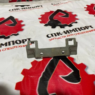 810W97122-0031 Кронштейн замка крышки ящика инструментов для самосвала HOWO SITRAK C7H
