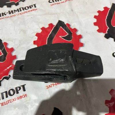 61EE-00970 Адаптер ковша для колесного экскаватора Hyundai R95W-3