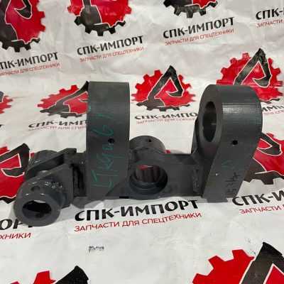 Цапфа 380201499 для автогрейдера