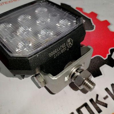 Фара боковая задняя 32B1017 для автогрейдеров LiuGong