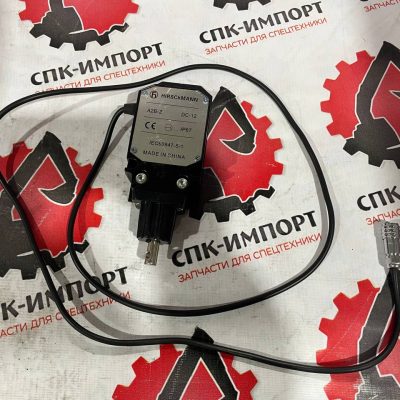 Концевой выключатель XCT 860168506 (2 контакта)