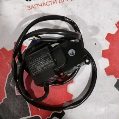 Привод воздушной заслонки Yutong 8102-01360
