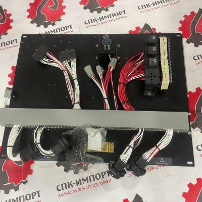 Блок предохранителей 00630897840210000 для автокрана Zoomlion ZTC250V